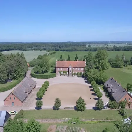 Jagthytten Skjoldemose Holiday home *
